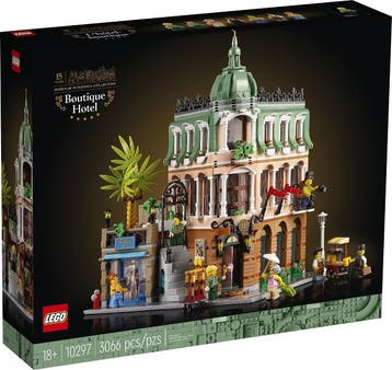 LEGO Boutique Hotel - 10297 (In doos), Kinderen en Baby's, Verzenden, Zo goed als nieuw