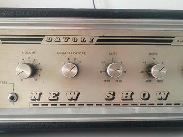 DAVOLI-KRUNDAL - Ampli met volle buizen 40 W mod NEW SHOW, Muziek en Instrumenten, Snaarinstrumenten | Gitaren | Akoestisch, Nieuw