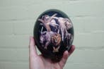 Decorated Ostrich Egg with stand Taxidermie volledige, Nieuw