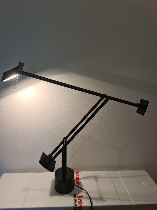 Artemide - Richard Sapper - Tizio 35 - Tafellamp - Gozer 35, Antiek en Kunst, Antiek | Lampen