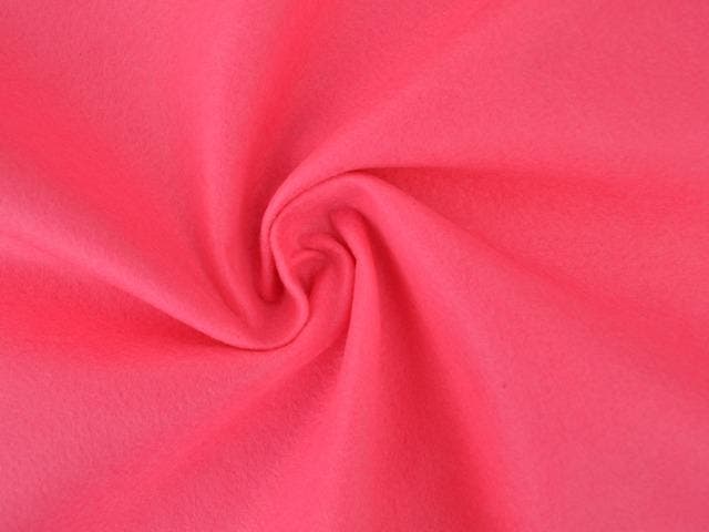 Vilt 1mm dik - Fuchsia - 90cm breed - Per meter, Hobby en Vrije tijd, Stoffen en Lappen, 120 cm of meer, 200 cm of meer, Roze