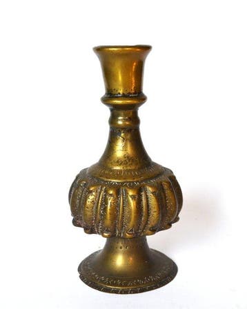Basis van Mughal-waterpijp - Messing - India - Mogoelrijk