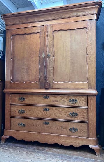 antiek licht eiken kabinet, deels demontabel, 175 x 232 cm, Antiek en Kunst