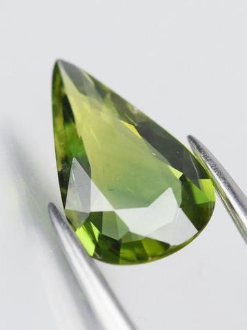 Zonder minimumprijs - 1 pcs Tweekleurig Saffier - 1.32 ct -, Sieraden, Tassen en Uiterlijk, Nieuw