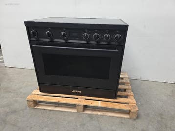 Fornuis Smeg C91IEA9, Huis en Inrichting, Nieuw