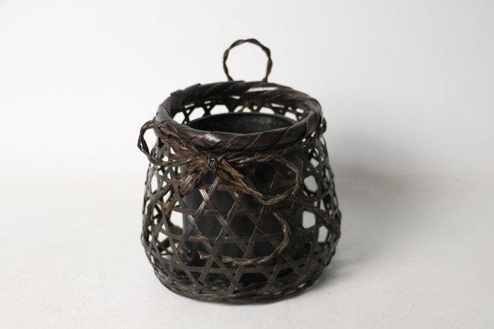 Zeldzame antieke Japanse bamboe mand met stervormig, Antiek en Kunst, Antiek | Overige Antiek