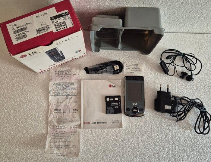 LG DG 330 - Mobiele telefoon - In originele verpakking, Spelcomputers en Games, Spelcomputers | Overige Accessoires