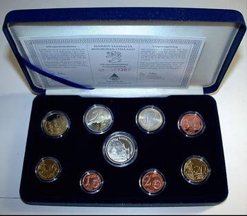 3,88 Euro,munten set 1 Cent-2 Euro mit zilverj 2002 Finnl..., Postzegels en Munten, Munten | Europa | Euromunten, Verzenden