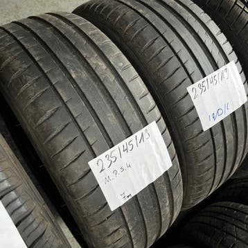 2 x Michelin Pilot Sport 4 235-45-19 Zomerbanden 7mm, 19 inch, Gebruikt, Ophalen of Verzenden, 235 mm