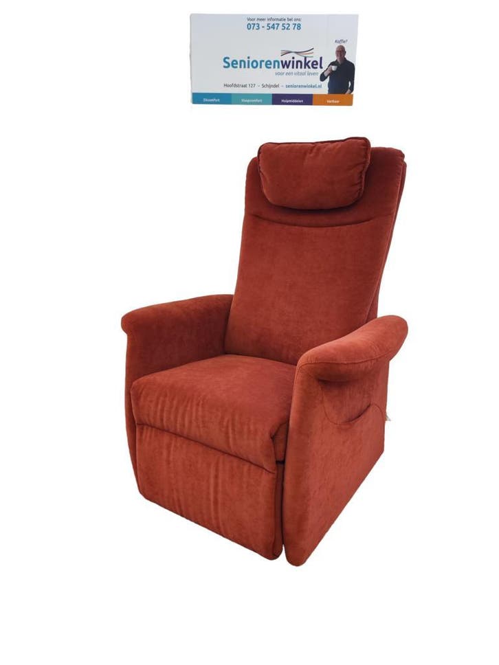 Fitform sta op stoel in rood stof 3 motoren en draaibaar, Huis en Inrichting, Fauteuils, 50 tot 75 cm, Minder dan 75 cm, Zo goed als nieuw