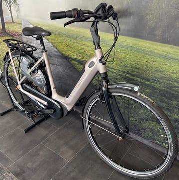 NIEUWE Gazelle Grenoble C8 Electrische Damesfiets - 53CM, Fietsen en Brommers, Nieuw, Ophalen of Verzenden, 51 tot 55 cm, 50 km per accu of meer