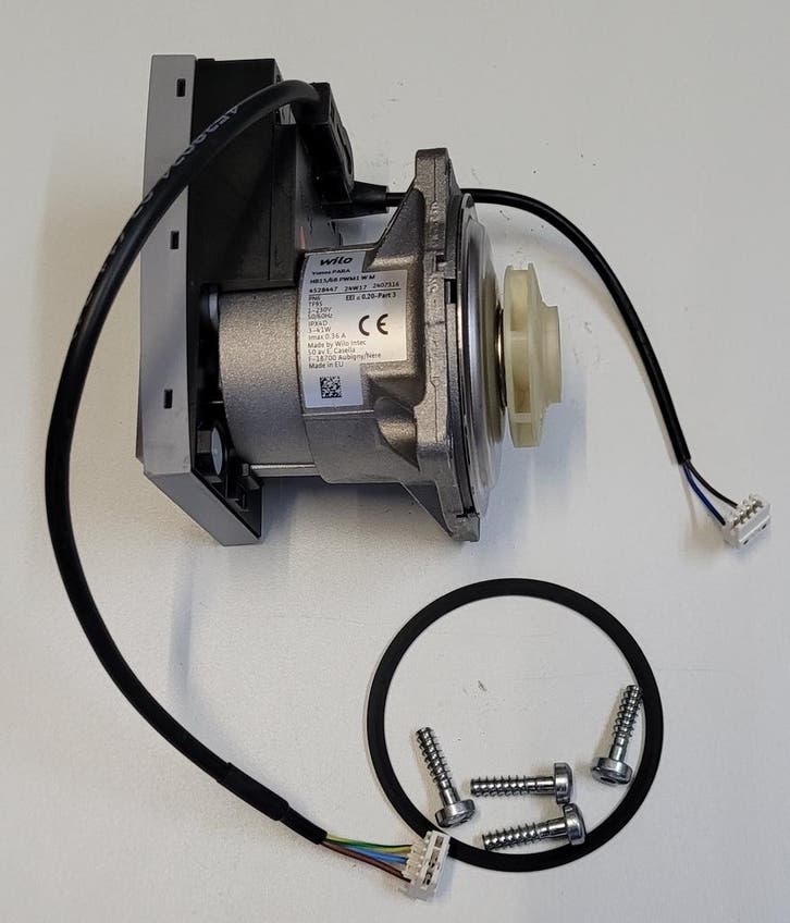 REMEHA TZERRA pomp 10-28KW +kabel  nieuw 7640426, Doe-het-zelf en Verbouw, Verwarming en Radiatoren, Nieuw, Ophalen of Verzenden