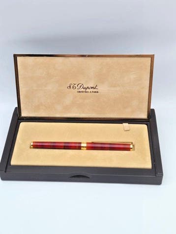 S.T. Dupont - Pluma st dupont laque de chine rojo maron y, Nieuw