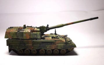 Revell 1:72 - Model militair voertuig - Howitzer, Nieuw