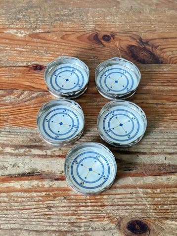 Villeroy & Boch - Onderzetter (5) - Porselein, Metaal -, Antiek en Kunst