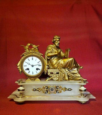 Figurale pendule - Albast, regel gouden patina - 1850-1900 -