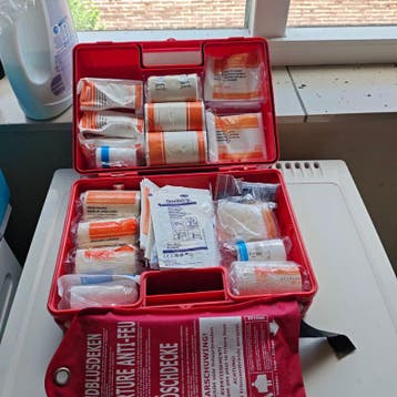 BHV Verband koffer met brand blusdeken, Diversen, Nieuw