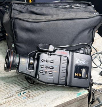 Canon Canovision E850Hi Hi8 Video Camera 8x Zoom AF Macro –