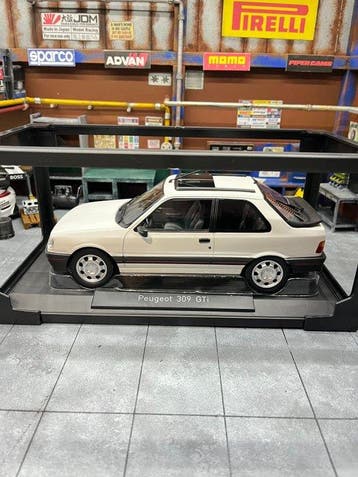 Norev 1:18 - Modelauto - Peugeot 309 GT i 1987, Nieuw