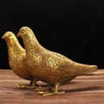 sculptuur, Happiness for pigeons - 14 cm - Brons, Metaal