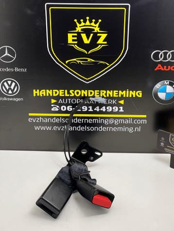 Renault Clio veiligheidsgordel insteek links achter bj.2017, Gebruikt, Renault
