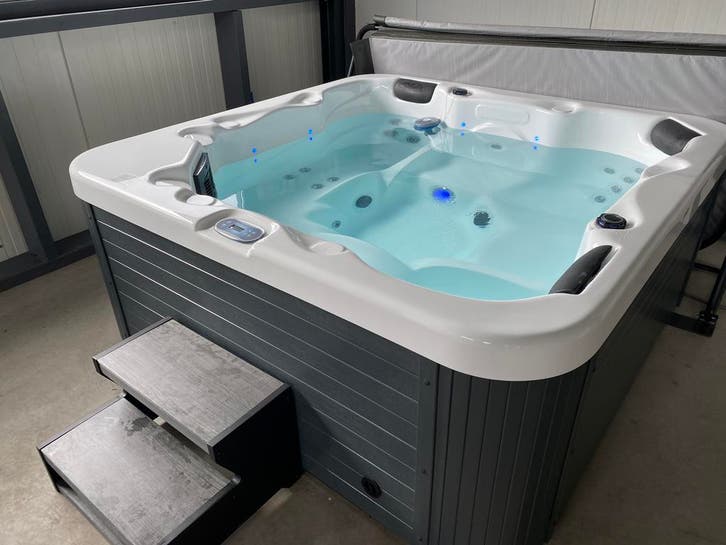 NIEUW 200x200 Jacuzzi Spa BALBOA Velora + Cover | Garantie, Tuin en Terras, Bubbelbaden en Hottubs, Vast, Nieuw, Afdekzeil, Filter