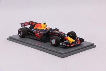 Spark 1:43 - Modelauto - Red Bull Racing TAG Heuer RB13, Nieuw