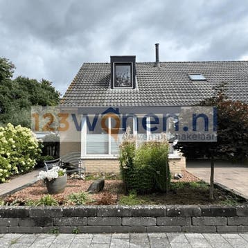 Huis in Oldenzaal gevonden voor €1850,- pm, 50 m² of meer, Overige regio's