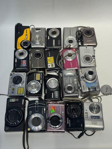 Sony, Panasonic, Nikon, Pentax, Samsung, Canon, Casio,, Nieuw