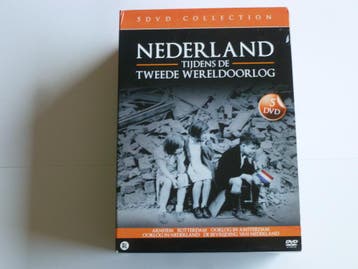 Nederland tijdens de Tweede Wereldoorlog (5 DVD), Ophalen of Verzenden, Zo goed als nieuw