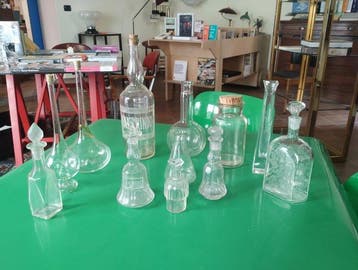 Fles (12) - Glas - Loting 12 antieke glazen