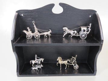 4 x Miniatuur , 3 met koetsen - Miniatuur figuur - .800