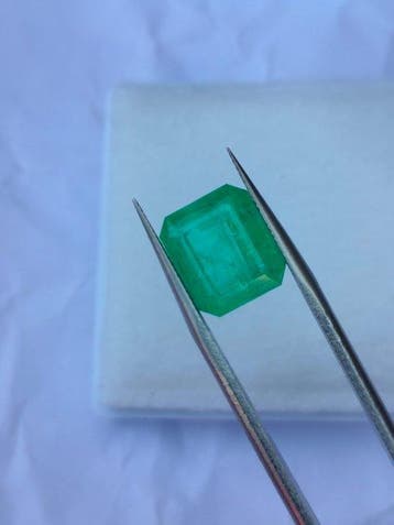Smaragd - 7.13 ct - Antwerp Laboratory for Gemstone Testing, Nieuw
