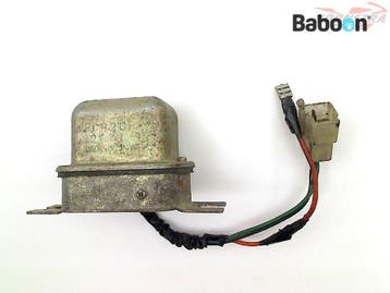 Spanningsregelaar Suzuki GT 380 1974-1978 (RC9201), Verzenden, Gebruikt