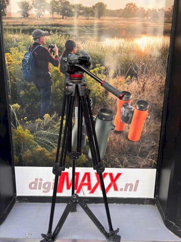 Manfrotto 546GB Pro Video Tripod + MVH502AH OCCASION (001), Ophalen of Verzenden, Zo goed als nieuw