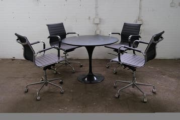 Ronde vergadertafel Ø100 zwart Vepa trompetvoet tweedehands, Verzenden, Gebruikt