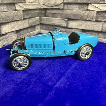 CMC 1:18 - Modelauto - CMC 1:18 - Bugatti T35 Grand Prix, Nieuw