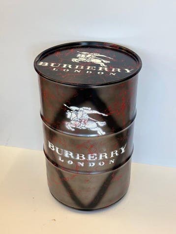 Rob VanMore - Barrel Burberry