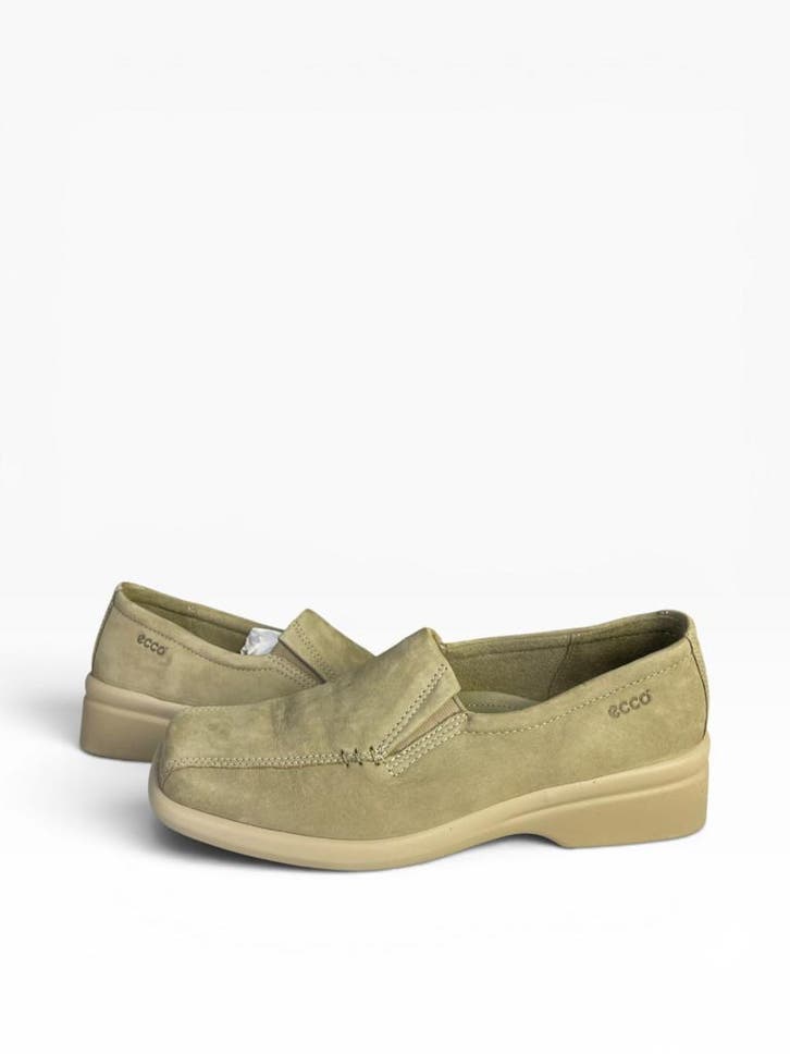 ECCO Delight Dames Instappers Sand Nubuck Beige – Maat 37, Kleding | Dames, Schoenen, Nieuw, Verzenden