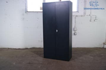 Tweedehands Klapdeurkast – Zwart, 4 Legborden, 195x93x43 cm, Verzenden, Gebruikt