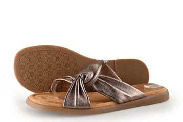 Unisa Slippers in maat 40 Goud, Kleding | Dames, Slippers, Overige kleuren, Verzenden, Zo goed als nieuw
