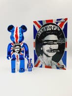NO RESERVE Sex Pistols x Medicom Toy Be@rbrick - Sex Pistol