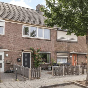 Huis in Heerlen gevonden voor €1250,- pm, Huizen en Kamers, Huizen te koop, Heerlen