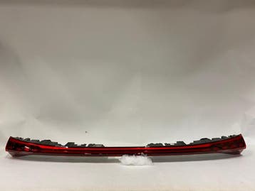 Audi Q5 8MA 2024 - Achterlicht Midden LED USA 8MA.945.095.J, Verzenden, Gebruikt