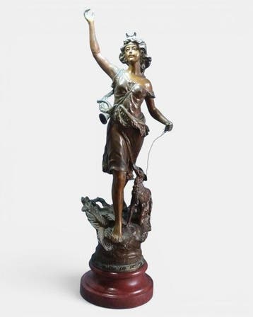 sculptuur, Diana with Greyhound – France - ca. 1900-1930 -, Antiek en Kunst