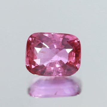 1 pcs Roze Saffier - 2.01 ct - Asian Institute of, Nieuw