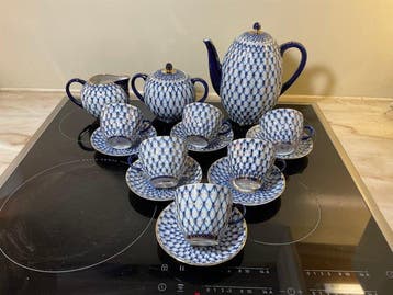 Lomonosov Imperial Porcelain Factory - Koffieservies (15) -