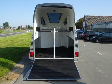 2 x Bucker Careliner M Dust EN Zwart, DIRECT UIT VOORRAAD, Ophalen, Nieuw, Polyester, 2-paards trailer