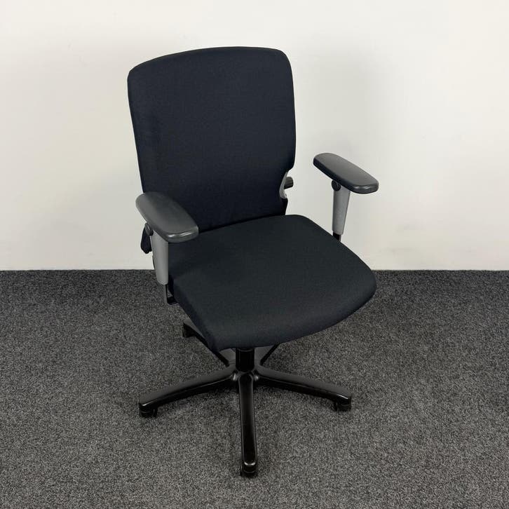 Refurbished Comforto 77 Bureaustoel, Huis en Inrichting, Bureaustoelen, Bureaustoel, Zwart, Ergonomisch, Ophalen of Verzenden