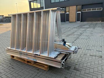 2 X Alumexx Rolsteiger– Z.G.A.N! Slechts één keer gebruikt!, Nieuw, Rolsteiger of Kamersteiger, 5 meter of hoger